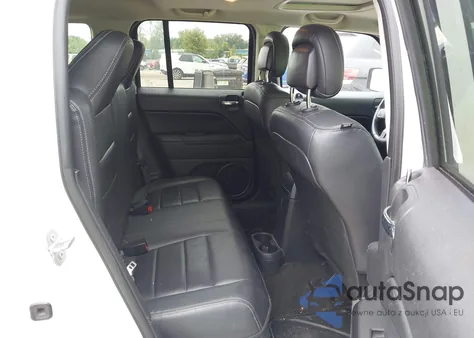 2015 Jeep Patriot High Altitude Edition z USA, uszkodzony, nr VIN 1C4NJRFB6FD217828